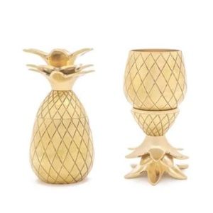 2 Pineapple shot glasses gold colored new set